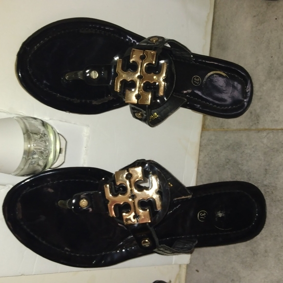 **SOLD**Tory Burch - Picture 4 of 8